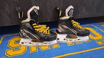 CCM tacks as 580
