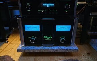 Mcintosh MC402 2 x 400W