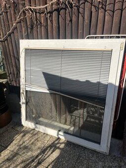 Plastové okno stare (funkčne ) výška 146 šírka 150