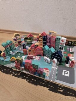 Drevené kocky- čísla+ mesto