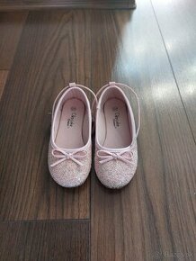 Dievčenské sandálky