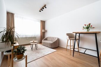 NA PRENÁJOM kompletne zrekonštruovaný 2i byt v Košiciach