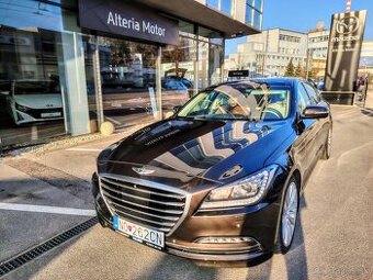 Hiunday Genesis 3.8 V6 benzín 232 kW 4x4 207000km model 2015