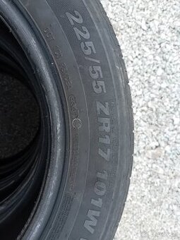 Kumho 225/55r17