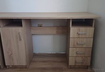 Písacie stolíky