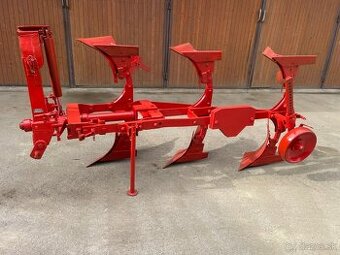 Pluh za traktor - 1