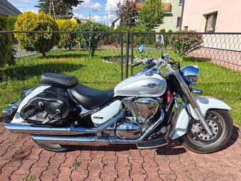 Suzuki C 800 VL 800 Intruder predaný