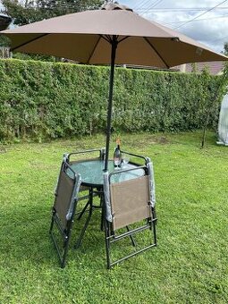 Záhradný slnečník so stoličkami-komplet set