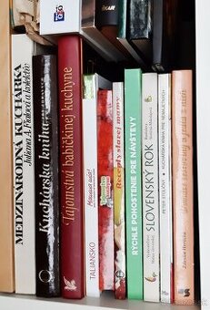 Rozpredaj zbierky  KUCHÁRKA KNIHA