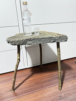 Nový dizajnový prírodný drevo-kameňný konferenčný stolík