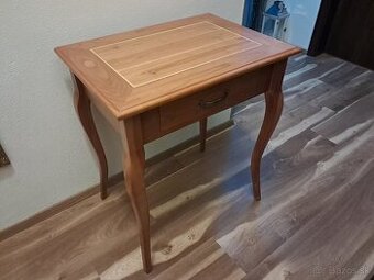 Predam toaletny stolik