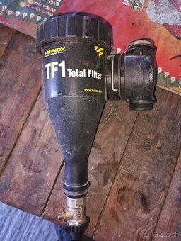 Filter pevných častíc