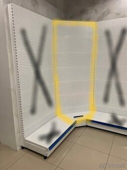 Predám tabule perforovaného regálu