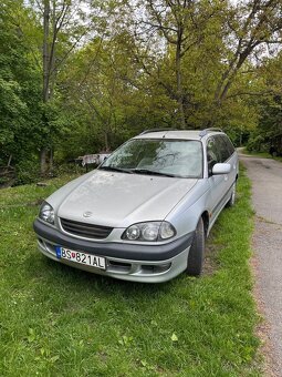 Toyota Avensis 1.8 16V