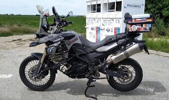 Bmw F800GS +LED svetlo +akrapovič +3x bmw vario kufor