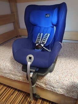 Predam autosedacku 9-18kg Britax Romer Safefix Plus Modra