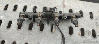 4kusi vstrekovacov na Seat Cordoba 1.4 44kw kód:AKK rok 2000