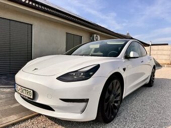 TESLA Model 3 PERFORMANCE Facelift