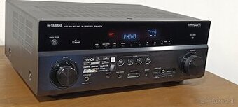 Predám čierny 7.2 AV receiver Yamaha RX-V 775