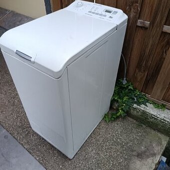 Electrolux pracka uzka 40cm moznost dovozu v BA