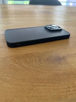 Kryt IPhone 15 pro max - 1