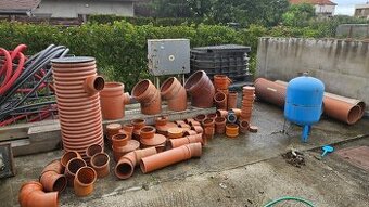Kanalizacne rury, šachta, kolená, redukcie, odbočky, zatky