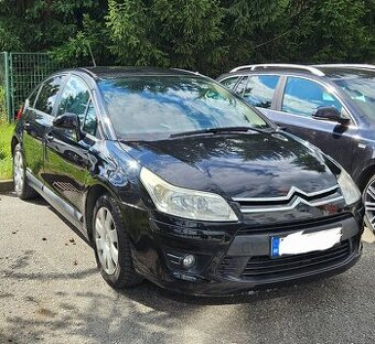 Citroën C4 1.4i, 65 kW – hatchback s klímou a tempomatom - 1