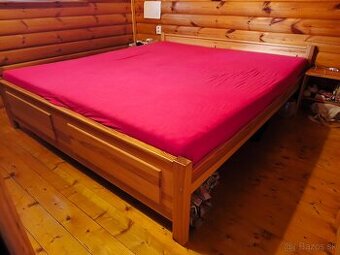 Manželská posteľ