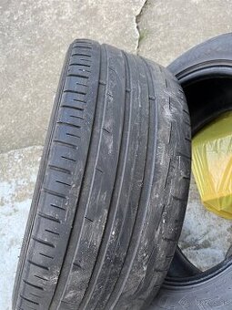 Dunlop Sportmaxx RT2 245/45/R18 100Y