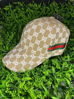 Gucci šiltovka