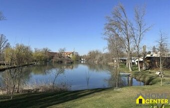 NA PREDAJ STAVEBNÉ POZEMKY S PLATNÝMI STAVEBNÝMI POVOLENIAMI