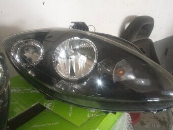 Seat, Leon, Toledo, Altea.Predne svetlá - 1