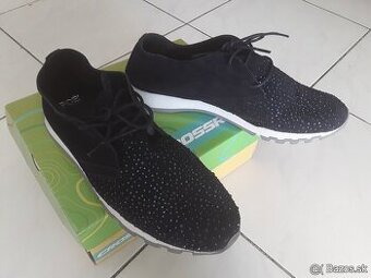 Tenisky  zn Poe, nove, celokozene