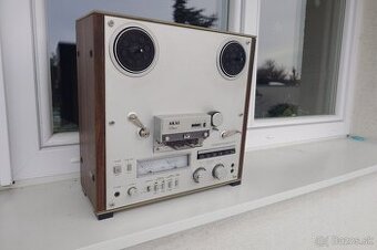 AKAI GX-620