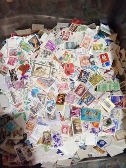 poštové známky cca. 1000 ks