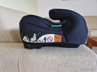 Predam nepouzity detsky podsedak.