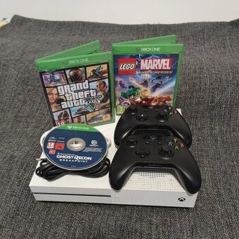 Xbox One S 1TB + 2x ovládač + 3x hra