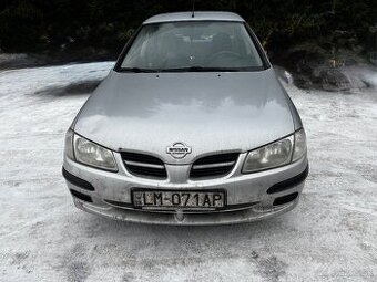 Nissan Almera 1.8 4D