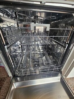 Umyvacka riadu Whirlpool