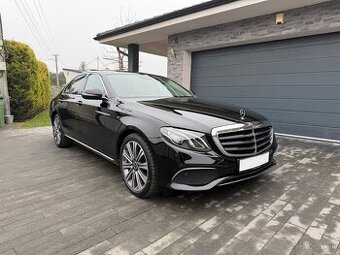 Mercedes Benz sedan  E400 D 4Matic