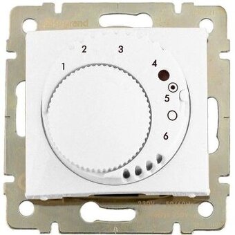 VALENA biely termostat pre podlahové vykurovanie 770091