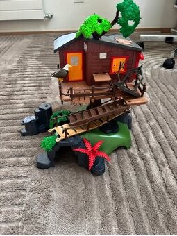 Playmobil domcek na strome 5557