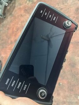 Displej radia škoda Octavia 3