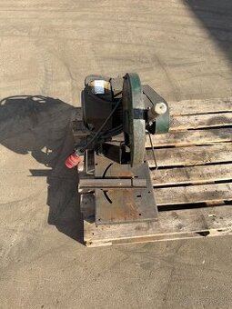 Priemyselná rezačka kovu KDR 300 PR + motor MEZ 3AP 90L‑2