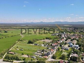 INVESTIČNÁ PRÍLEŽITOSŤ Na predaj rozsiahly pozemok s RD