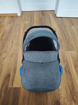Predám detskú autosedačku(vajíčko)+ 2x základňu Isofix