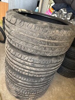 Letné pneu 225 40 r19