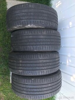 215/45 R16 letne pneu Kumho
