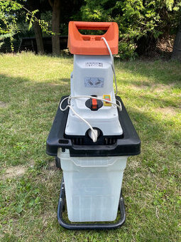 Predám záhradný drvič konárov STIHL GHE 135 L