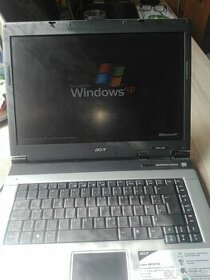 Acer Aspire. Windows XP SP3. LPT port/konektor.